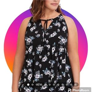 Torrid black floral key hole tie tank top